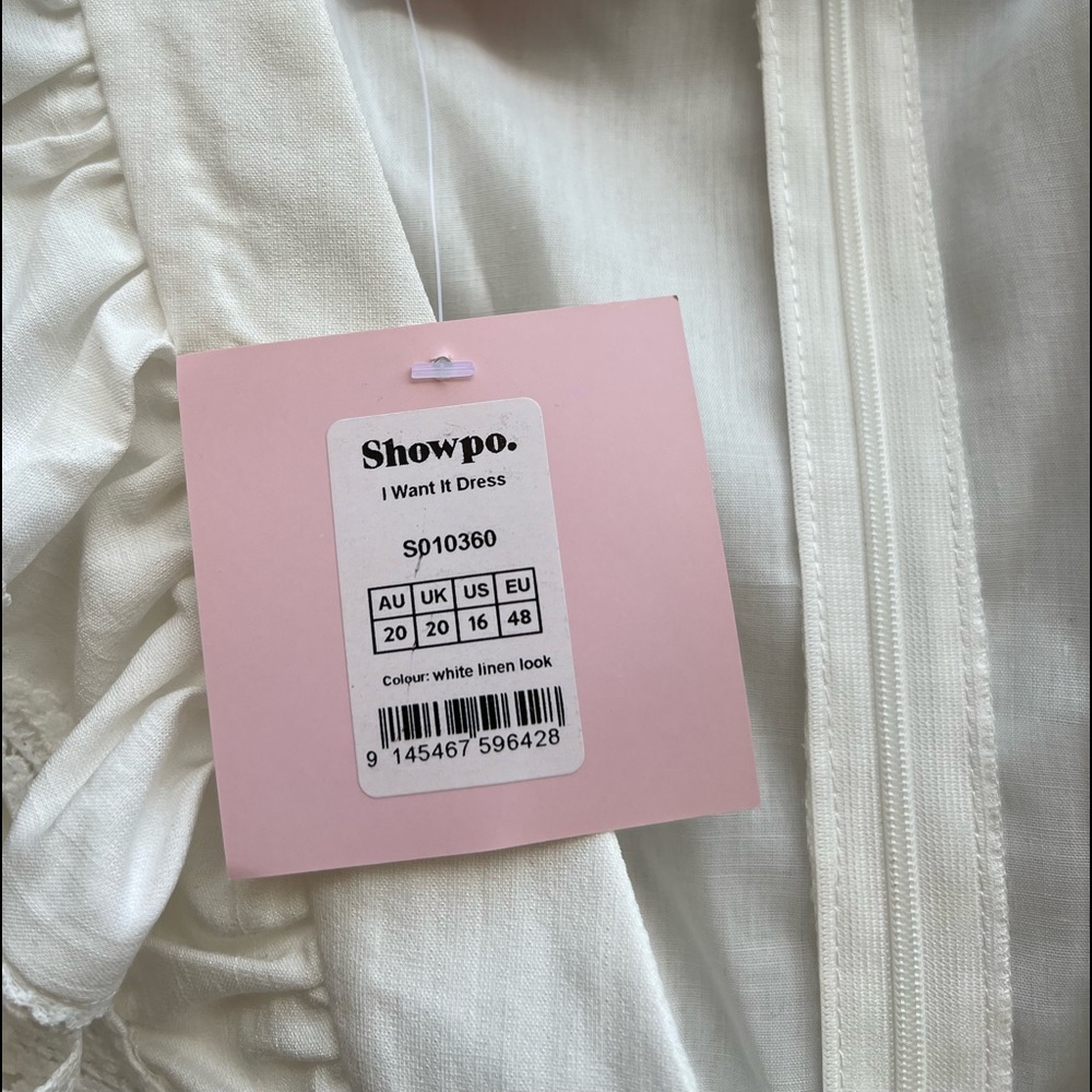 NWT Showpo ‘I Want It’ Linen dress - Picture 4 of 6